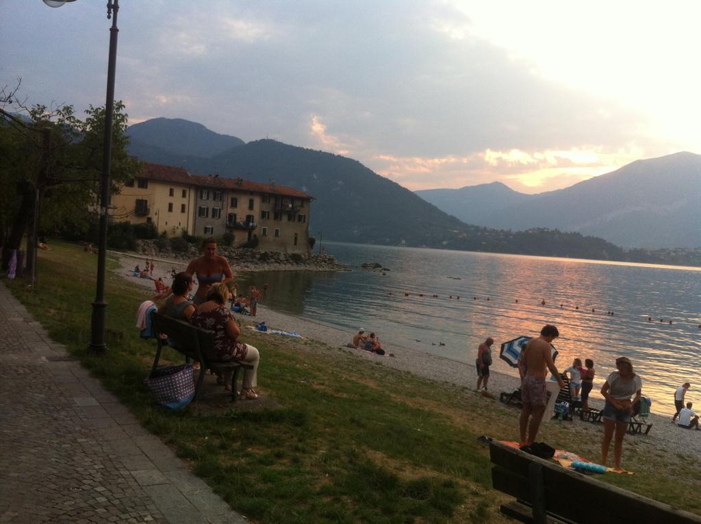 B&B Le Ortensie -Lago Di Como เลียร์นา ภายนอก รูปภาพ